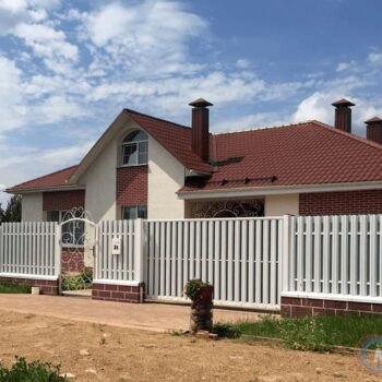 Штакетник металлический Трапеция-усиленный в магазине стройматериалов